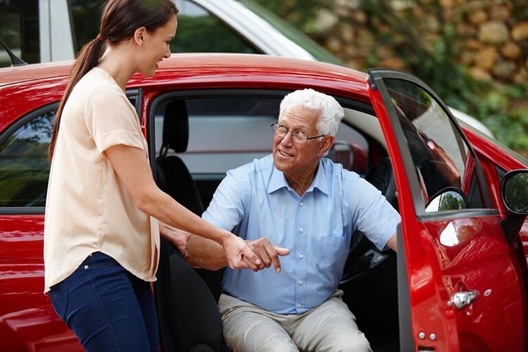 Booking Medical Transportation for Seniors in Colorado: 5 Key Considerations
